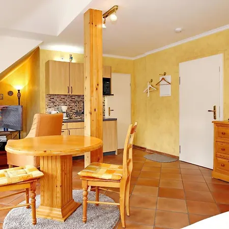 Haus Sonnenburg 18 Apartment *
